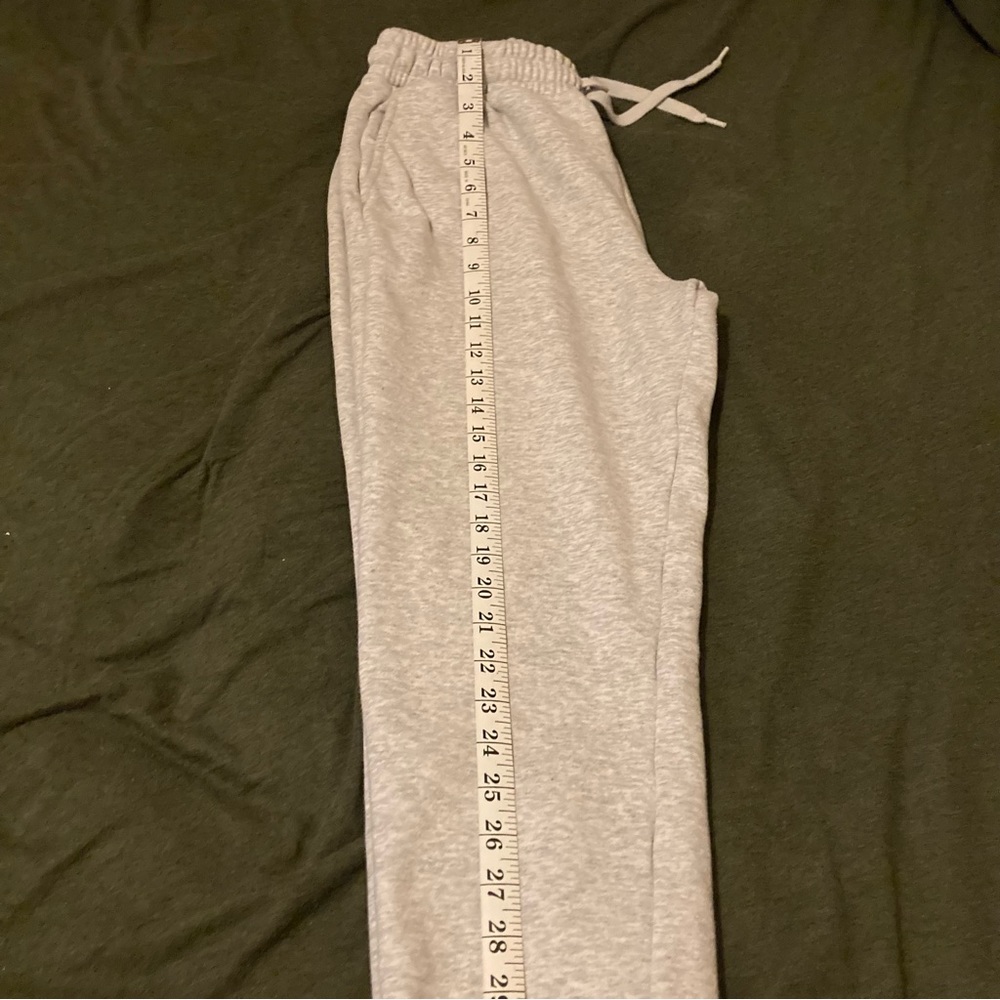 Fabletics Jogger - image 3